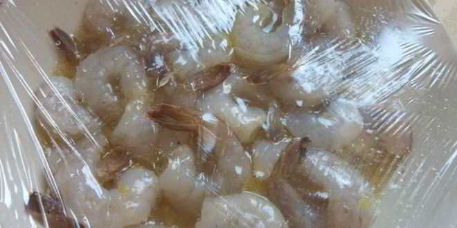 Рецепт жареных креветок с текилой