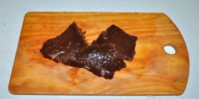 Рецепт говяжьей печени с вином и луком