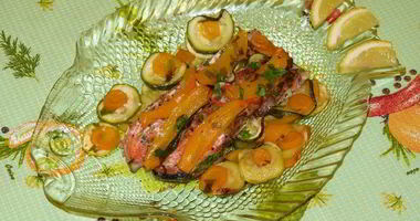 Рецепт Запеченной в кармашках форель с вином и овощами