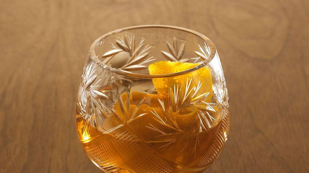 Как приготовить коктейль золотой сазерак