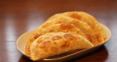 Рецепт Чебуреков на молоке с водкой