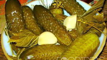 Рецепт Соленых огурцов с водкой