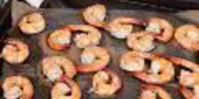 Рецепт креветочного коктейля с томатным дипом