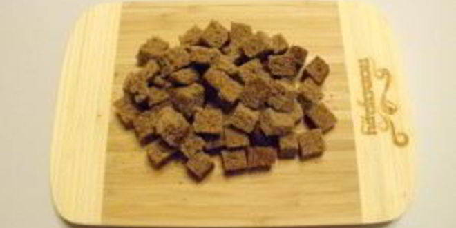 Рецепт домашнего кваса из черного хлеба без дрожжей