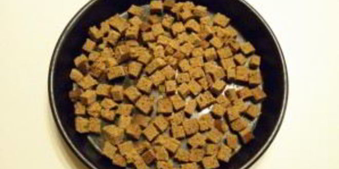 Рецепт домашнего кваса из черного хлеба без дрожжей