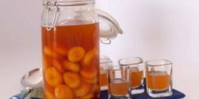 Рецепт абрикосового ликера из варенья