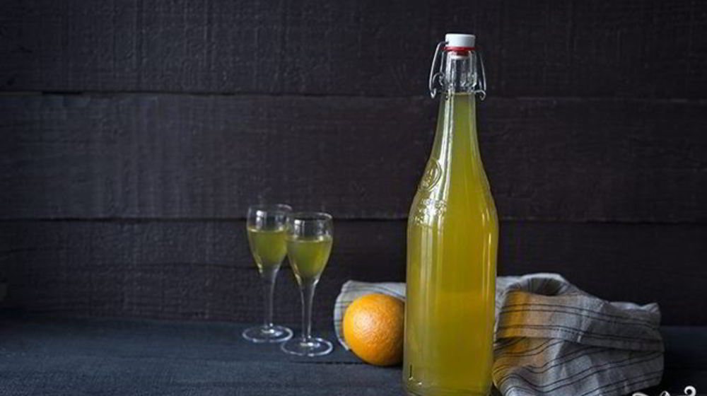 Как приготовить апельсиновый ликер куантро