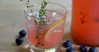 Рецепт Лимонада ягодного с тимьяном