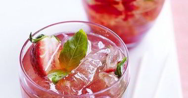 Рецепт Безалкогольного клубничного мохито