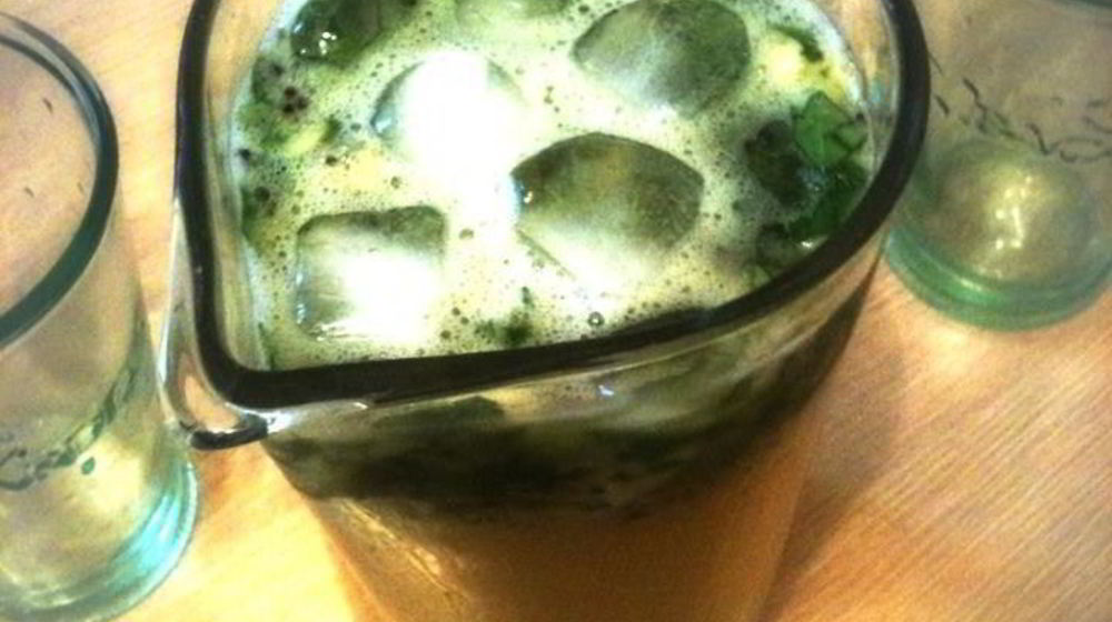 Как приготовить мохито с киви и базиликом