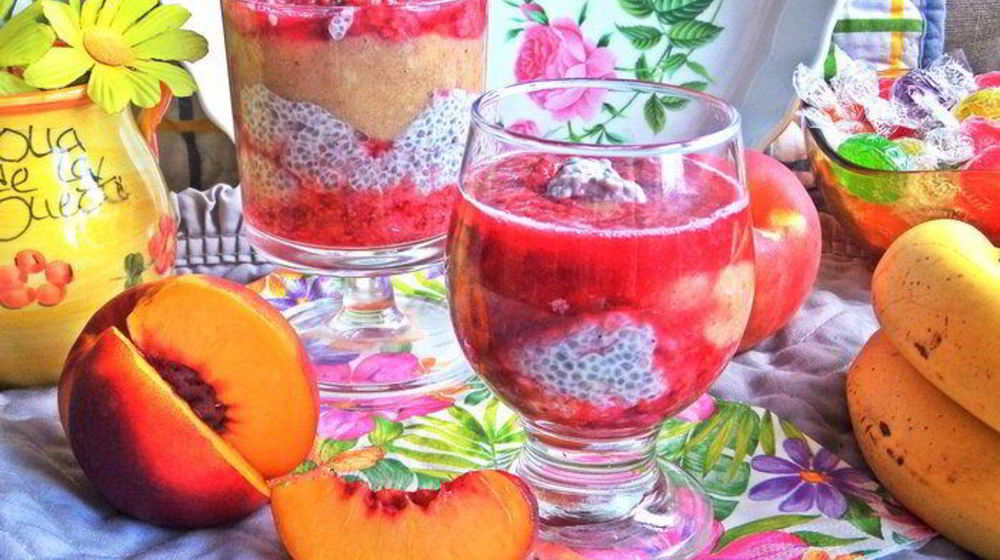 Как приготовить коктейль-десерт на основе молока и фруктов