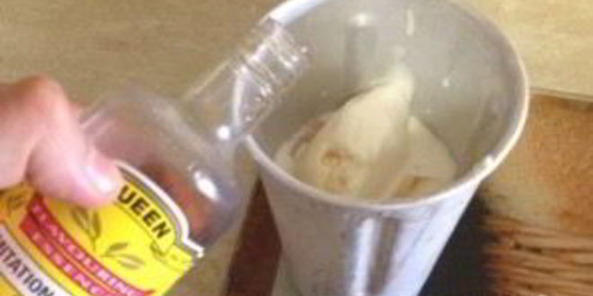 Рецепт коктейля молочного с мороженым и бананом