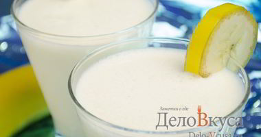 Рецепт Молочного коктейля с бананом и мороженым