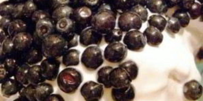 Рецепт молочного коктейля с черникой