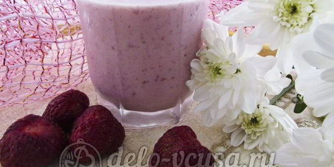 Рецепт молочного коктейля с клубникой, бананом и мороженым