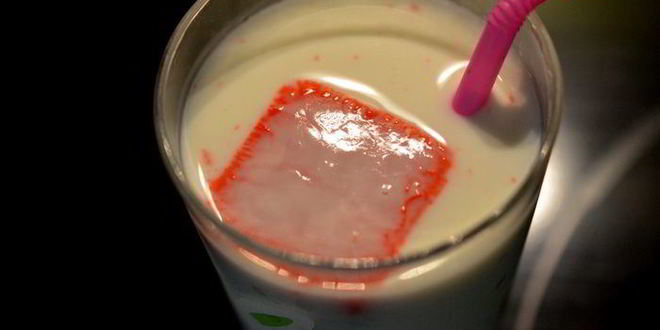 Рецепт цветного льда для молочных коктейлей