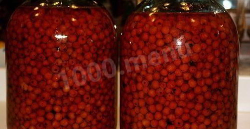 Рецепт наливку из рябины