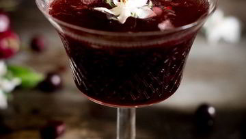 Рецепт Крепленой наливки из кизила