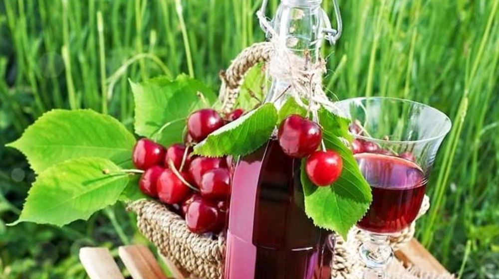 Как приготовить наливку из черешни