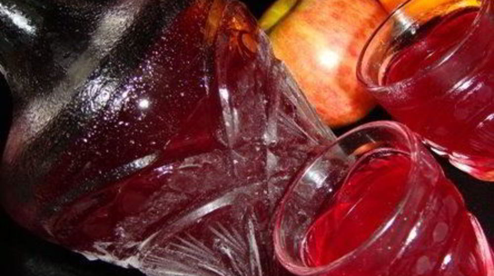 Как приготовить наливку из клюквы