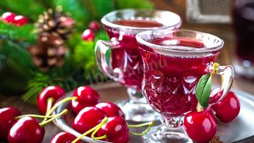 Рецепт Вишневой наливки с листьями