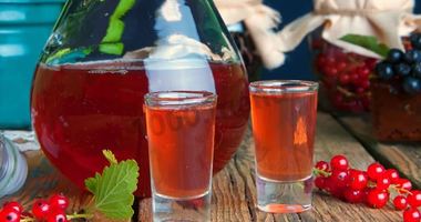 Рецепт Настойки из красной смородины