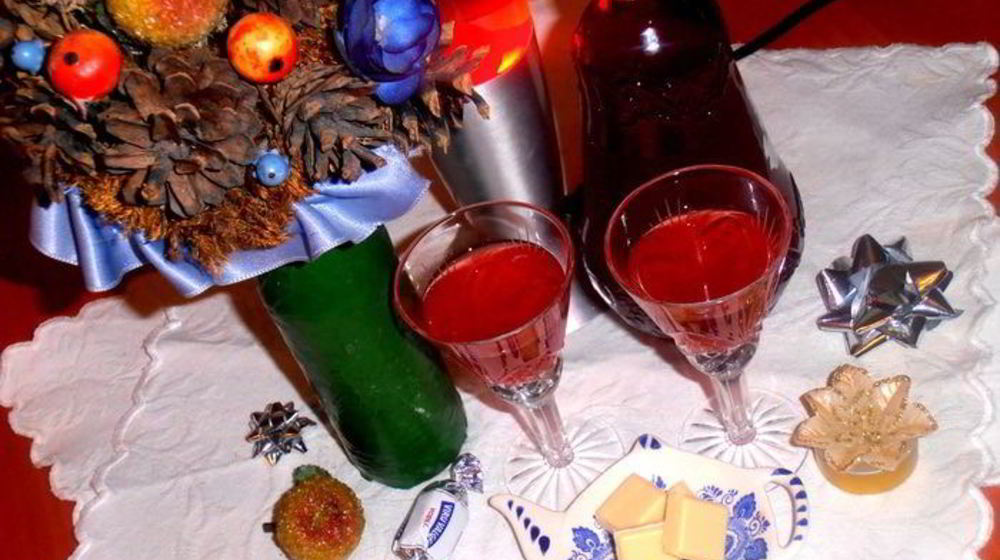 Как приготовить настойку клюковка