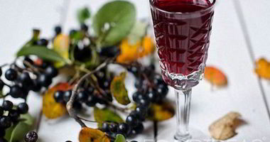 Рецепт Настойки на черноплодной рябине