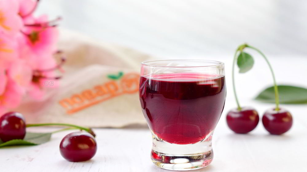 Как приготовить вишневую настойку с корицей и гвоздикой