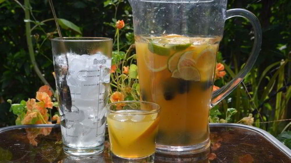 Как приготовить светлую сангрию