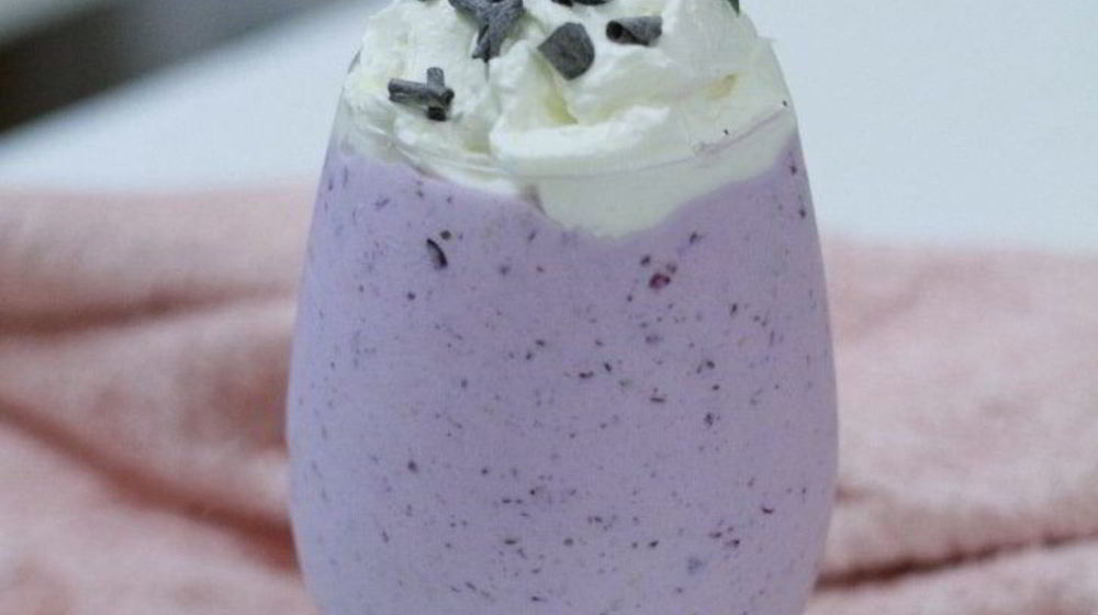 Как приготовить смородиновый коктейль