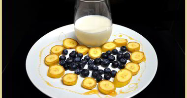 Рецепт Бананового смузи с голубикой