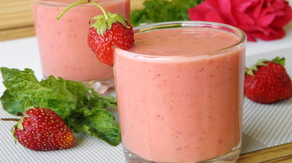 Как приготовить клубничный смузи
