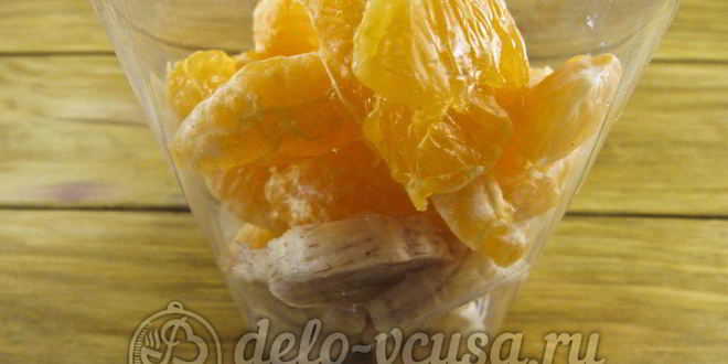 Рецепт смузей на кефире с бананом и мандарином