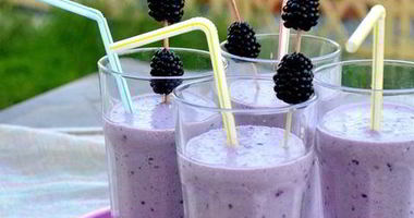 Рецепт Смузей ореховый с ежевикой