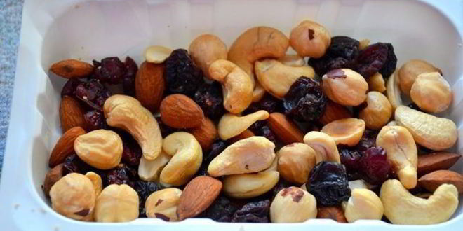 Рецепт смузей ореховый с ежевикой