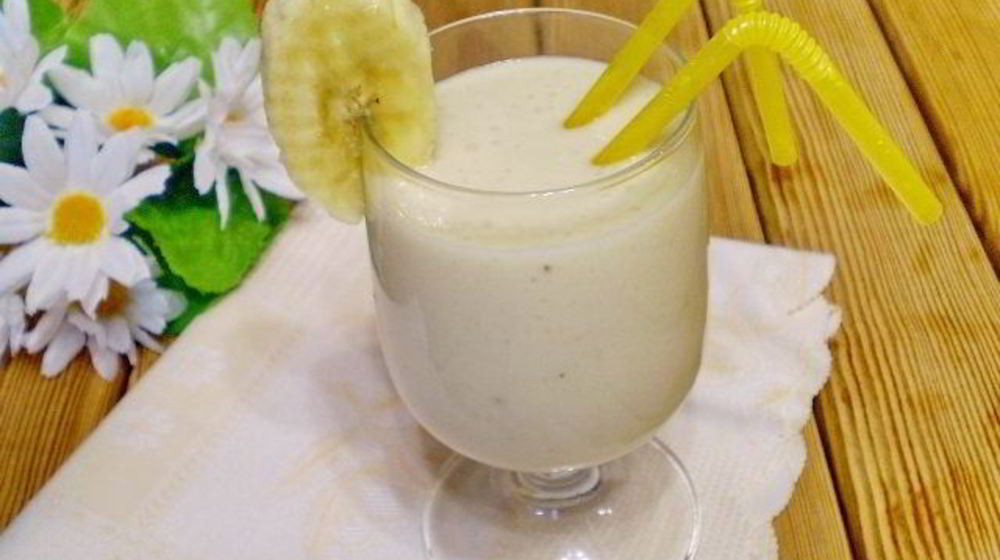Как приготовить смузи с бананом