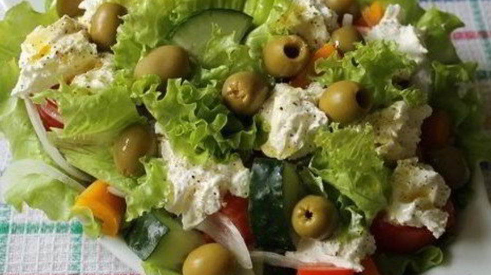 Как приготовить греческий салат на итальянский лад
