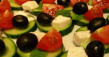 Рецепт Канапе Греческий салат