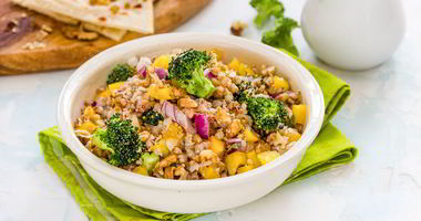 Рецепт Салата с гречкой, сладким перцем и броколли