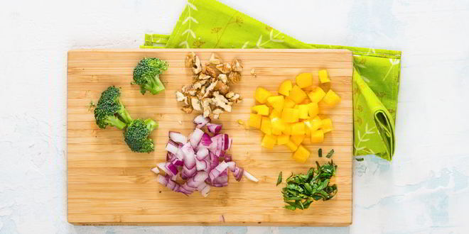 Рецепт салата с гречкой, сладким перцем и броколли