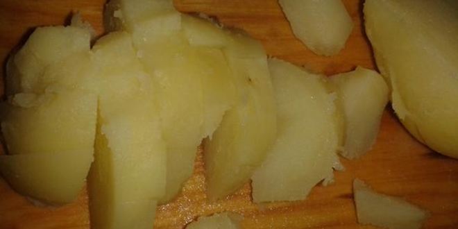 Рецепт картофельного салата со шпинатом