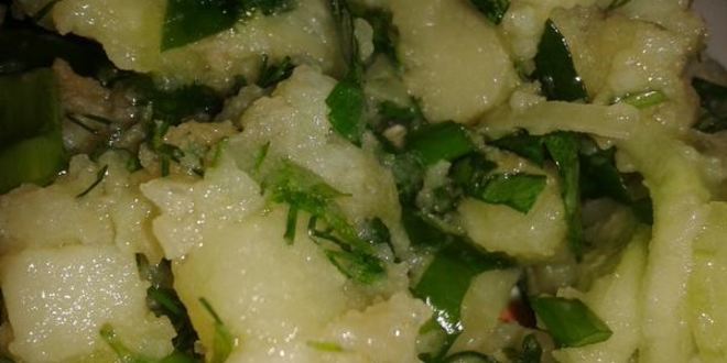 Рецепт картофельного салата со шпинатом