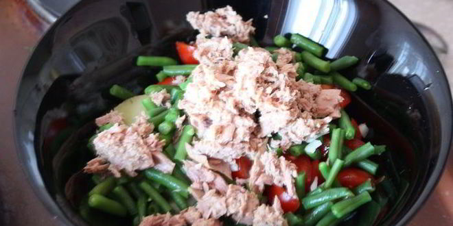 Рецепт салата из картофеля, фасоли и тунца