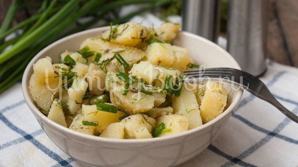 Как приготовить салат картофельный с зеленым луком