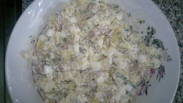 Рецепт Салата с картошкой и консервированными кальмарами