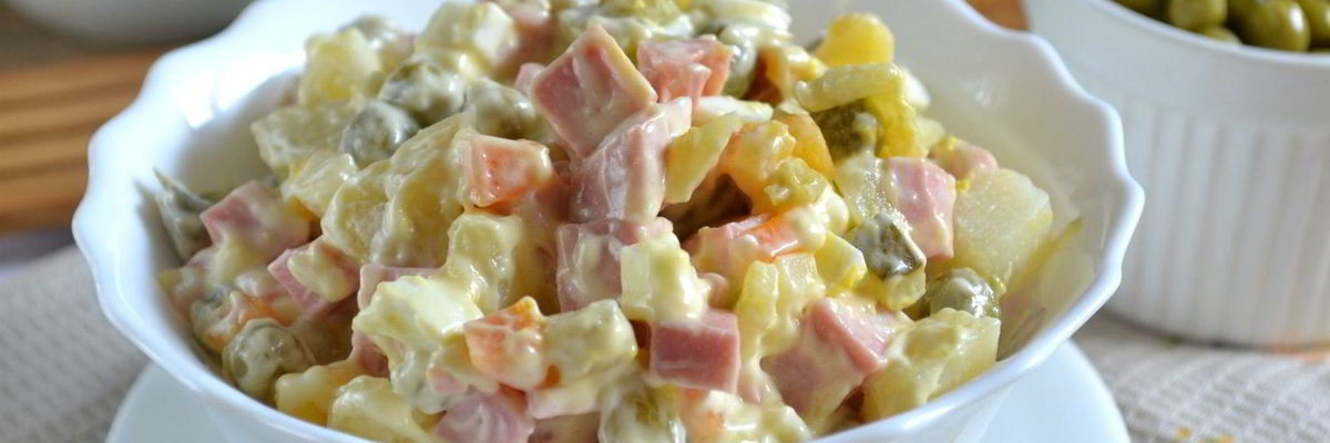 Рецепт Картофельных салатов с колбасой