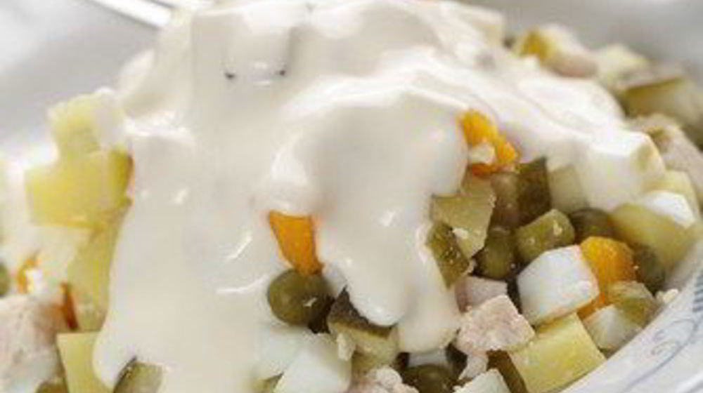 Как приготовить оливье по-старомосковски