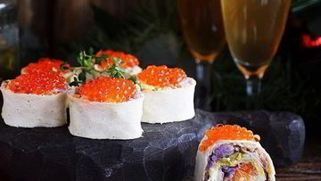 Рецепт Оливье с рыбой в рулете