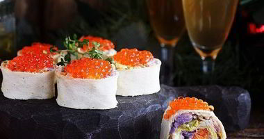 Рецепт Оливье с рыбой в рулете